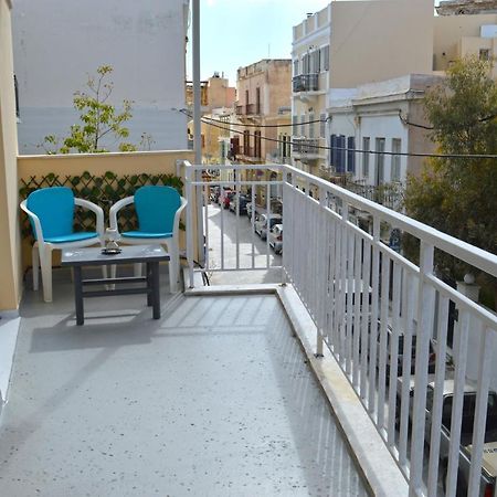 Aggeliki'S Apartment Ermoupoli Exterior photo